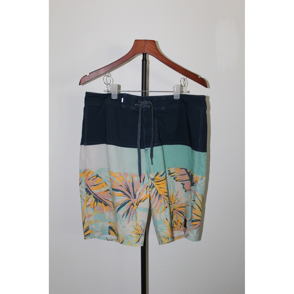 Quiksilver Highline Mens Navy Teal Tropical Palm Leaf Colorblock Board Shorts 32